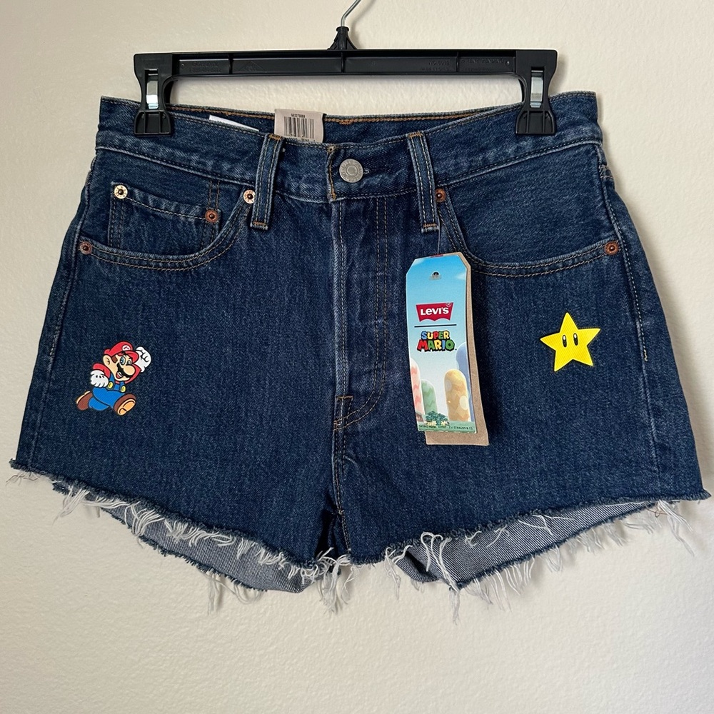 Levi’s Super Mario Shorts